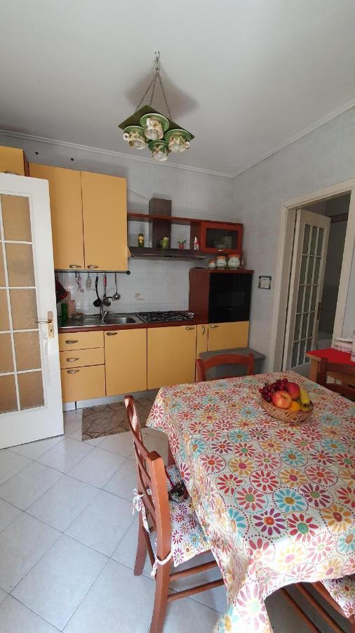 Apartament Casa Rosi Nel Cuore Di Napoli Zewnętrze zdjęcie