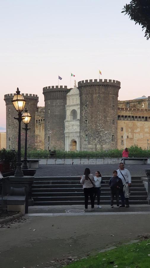 Apartament Casa Rosi Nel Cuore Di Napoli Zewnętrze zdjęcie