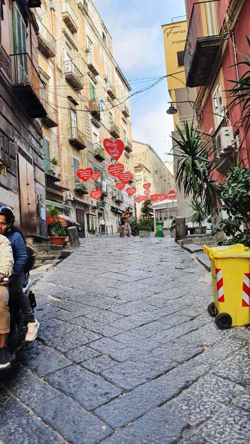Apartament Casa Rosi Nel Cuore Di Napoli Zewnętrze zdjęcie